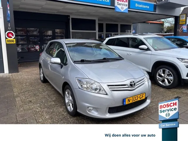 Toyota Auris 1.6 Dynamic 2012