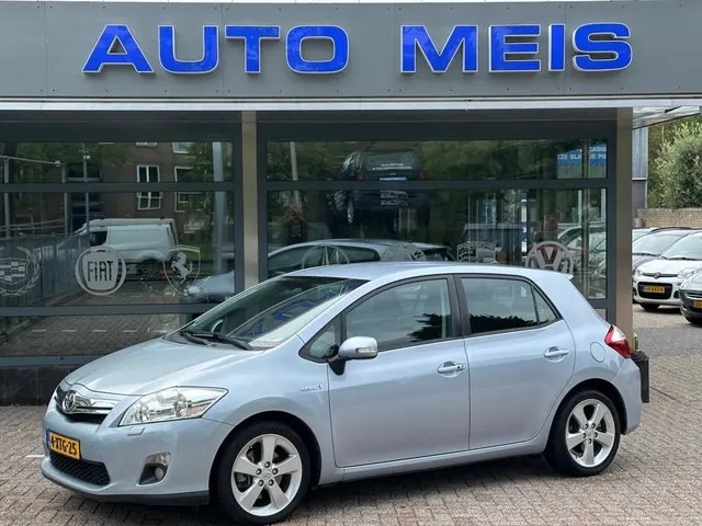 Toyota Auris 1.8 Full Hybrid Dynamic Automaat 2011