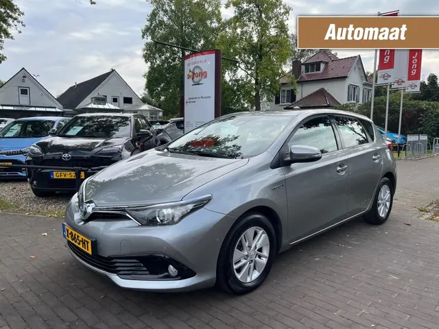 Toyota Auris 1.8 Hybrid Automaat 2016