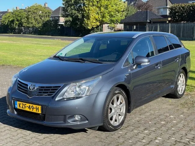 Toyota Avensis 1.8 VVT-I Wagon Executive Automaat 2009