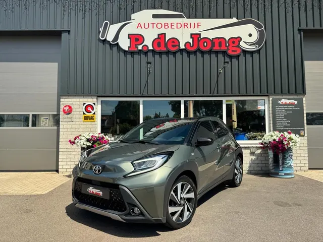 Toyota Aygo X 1.0 VVT-I S-CVT Envy TwoTone 2023
