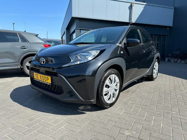 Toyota Aygo X 1.0 VVT-Is Automaat 2024