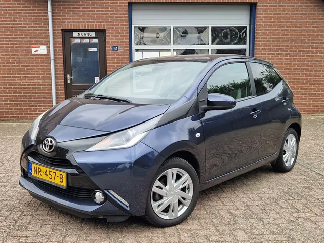 Toyota Aygo 1.0 VVT-i x-sport 5-Drs 2017