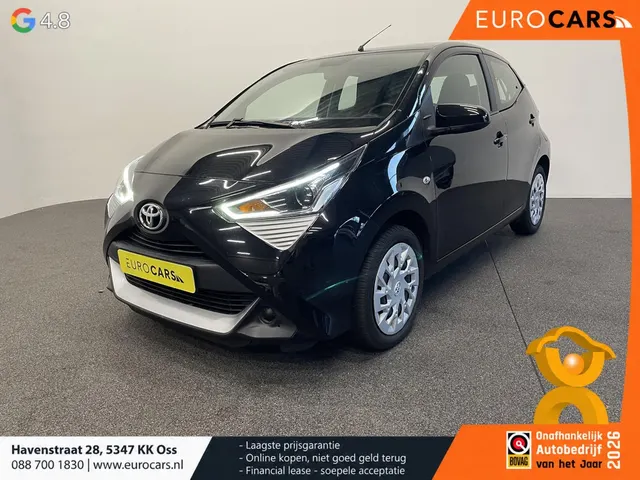 Toyota Aygo 1.0 VVT-i x-play 2021