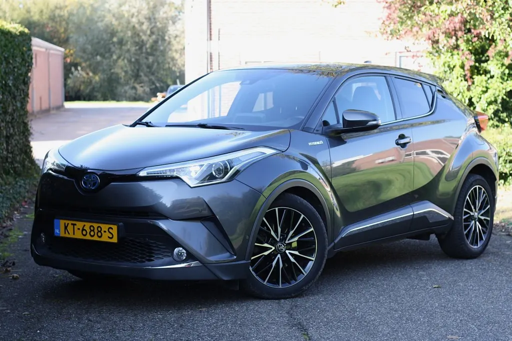 Toyota C-HR 1.8 Hybrid First Edition 2016