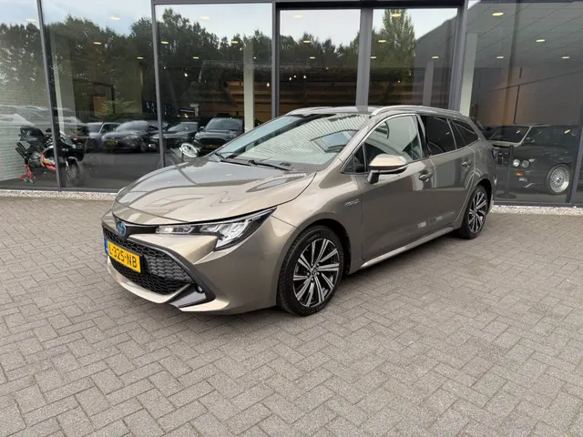 Toyota Corolla Touring Sports 1.8 Hybrid Business+ 2021
