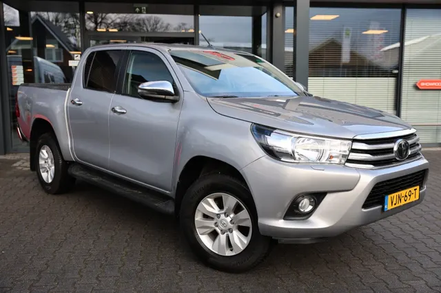 Toyota Hilux 2.4 D-4D Dubbel Cabin Professional A 2021