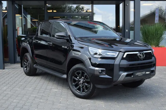 Toyota Hilux 2.8 D-4D Dubbel Cabin 48V Hybride Invincible A 2026