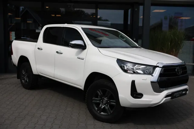 Toyota Hilux 2.4 D-4D Dubbel Cabin Professional 2 Zits 4WD Van 2024