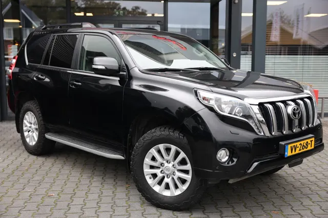 Toyota Landcruiser 150 2.8 D-4D 5DRS Executive A 2016