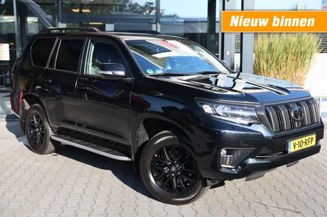 Toyota Landcruiser 150 2.8 D-4D 5DRS Black Edition A 2024