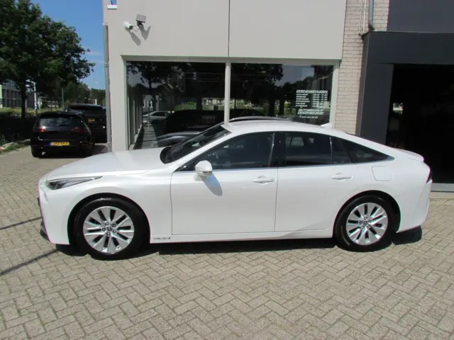 Toyota Mirai Waterstof Sedan Automaat Dynamic 2022