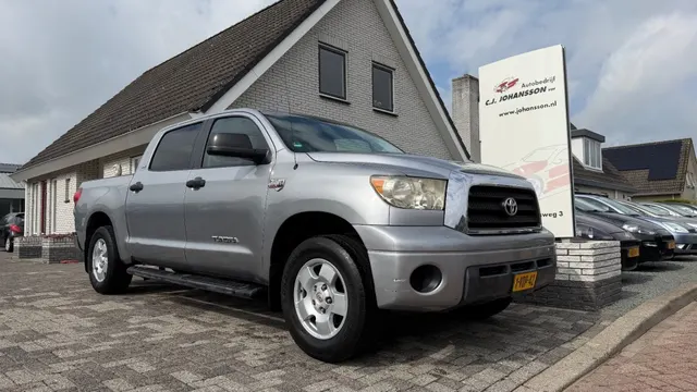 Toyota Tundra 5.7 V8 Double Cab 2009