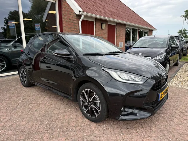 Toyota Yaris 1.5 Hybride Dynamic Orig. Nl 2022