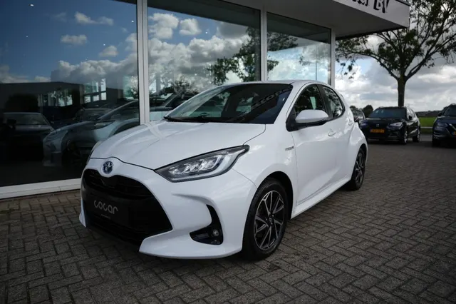 Toyota Yaris 1.5 Hyb 2021