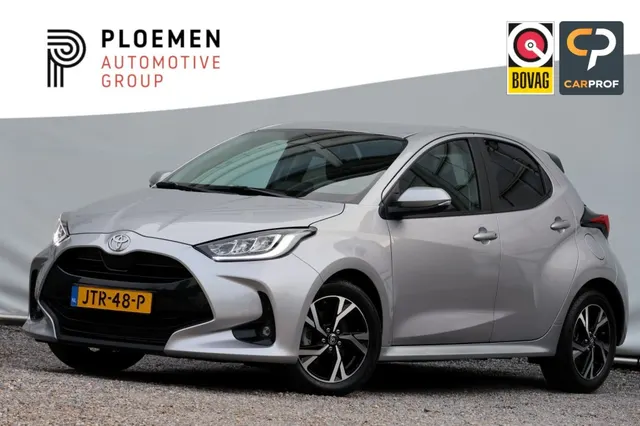 Toyota Yaris 1.5 Hybrid 115 Dynamic - 115 pk ** 2025