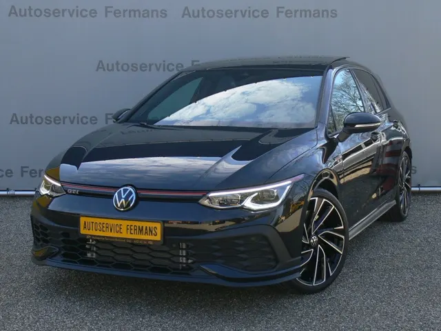 Volkswagen Golf 8 GTI Clubsport 300PK - 2022 2022