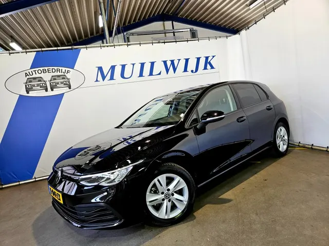 Volkswagen Golf 1.5 TSI Life 2021