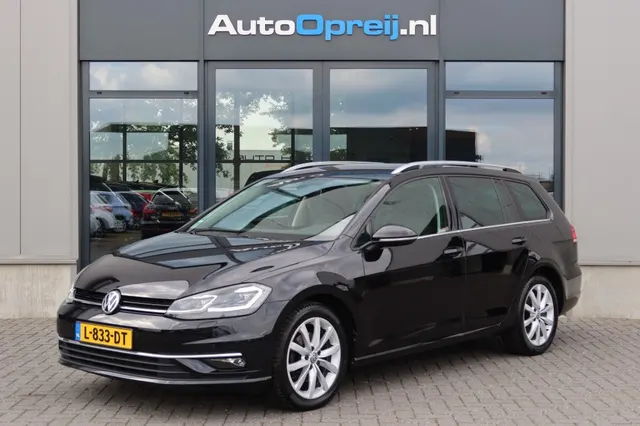 Volkswagen Golf 1.5 TSI Automaat Highline Business R-Line 150pk 2020