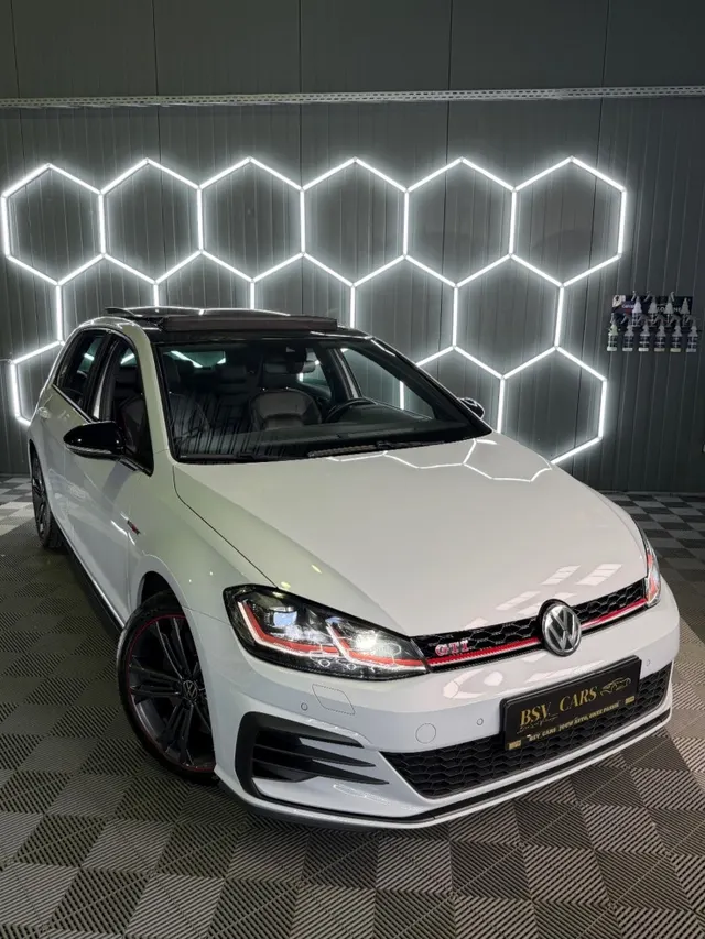 Volkswagen Golf 2.0 GTI Performance 2017