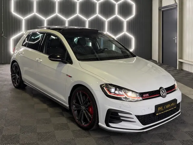 Volkswagen Golf 2.0 GTI Performance 2017