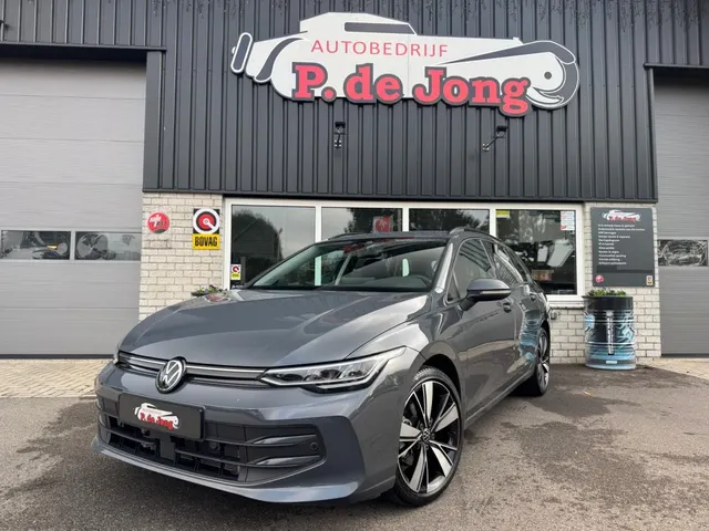 Volkswagen Golf 8.5 1.5 eTSI Life DSG Acc Wegklapbare 2025