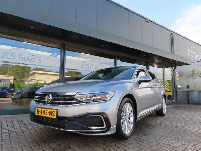 Volkswagen Passat 1.4 TSI PHEV GTE Business Ecc Acc 2020