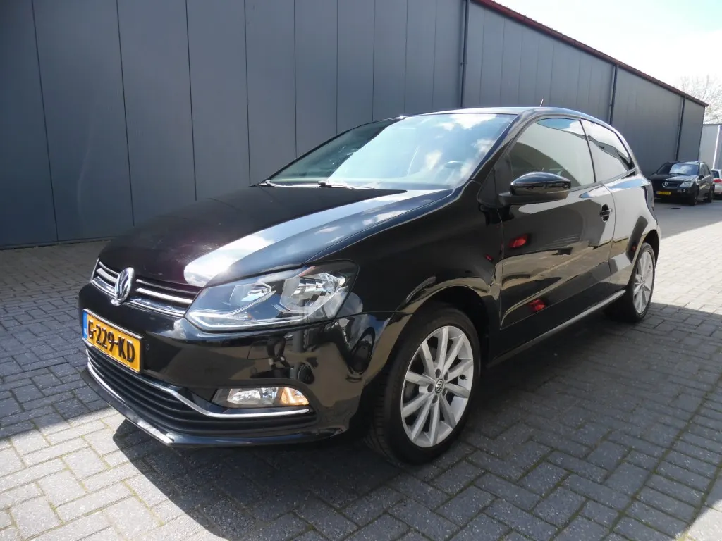 Volkswagen Polo 1.2 TSI Highline 2017