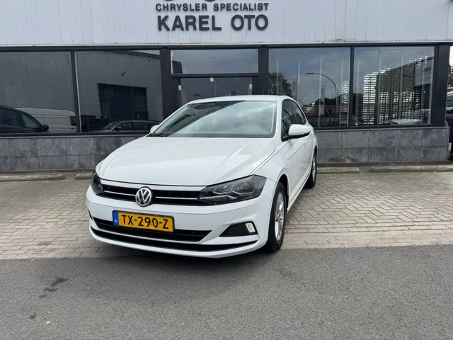 Volkswagen Polo 1.0 TSI Highline 2018