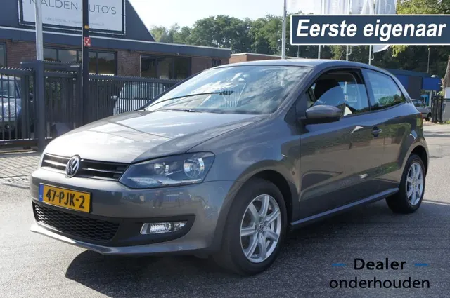 Volkswagen Polo 1.4-16V Comfortline 1eEIG Trekh 2011