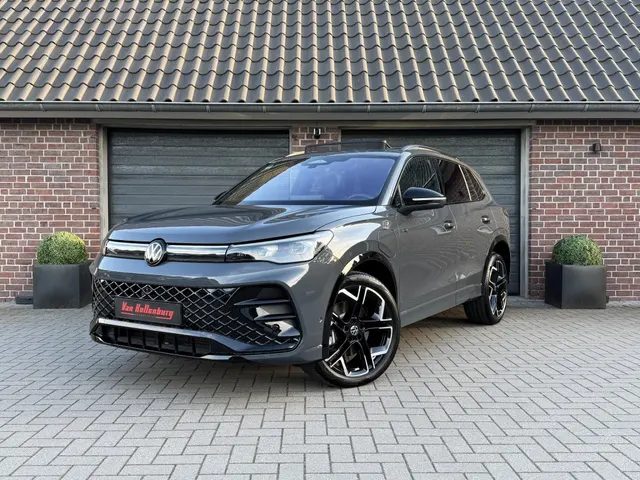Volkswagen Tiguan 1.5 Hybrid R-Line Black Style 2025