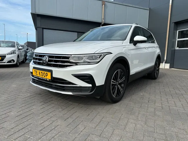 Volkswagen Tiguan 1.4 TSi eHybrid Elegance 2022