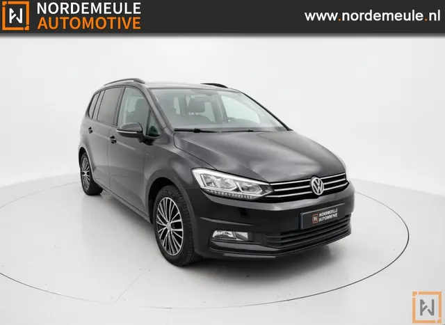 Volkswagen Touran 1.4 TSI Highline 7P 2015