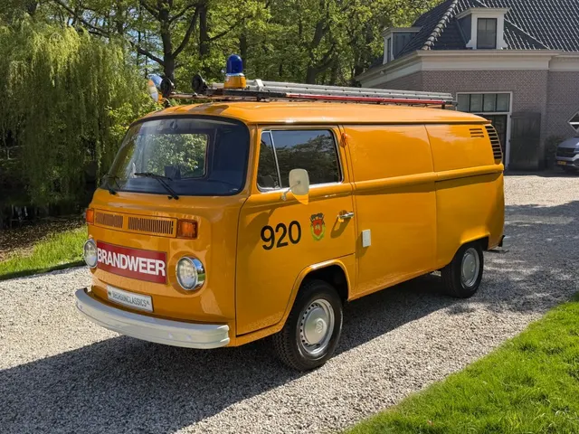 Volkswagen Transporter T2 Brandweer auto 7.012km 1975