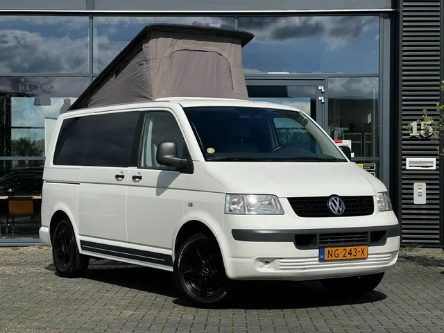 Volkswagen Transporter 2.5 TDI 4M Camper 2009