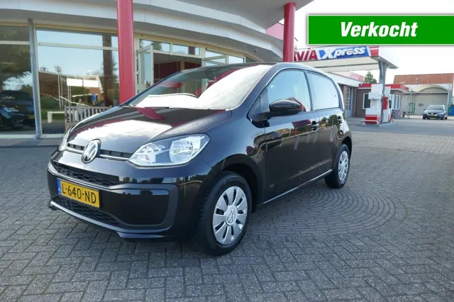 Volkswagen Up 1.0 2021
