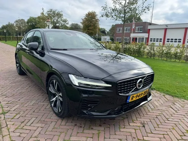 Volvo S60 T8 R-Design Automaat 2021