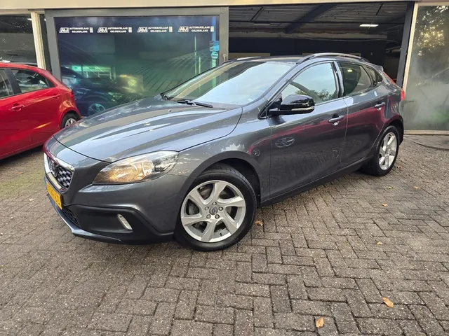 Volvo V40 Cross Country Cross Country 1.6 T4 Momentum Nieuwe Apk 3\6 Of 2014