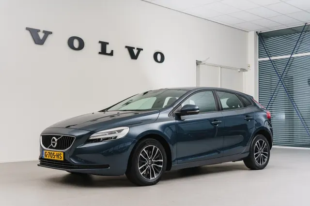 Volvo V40 T2 Geartronic Polar+ 2019