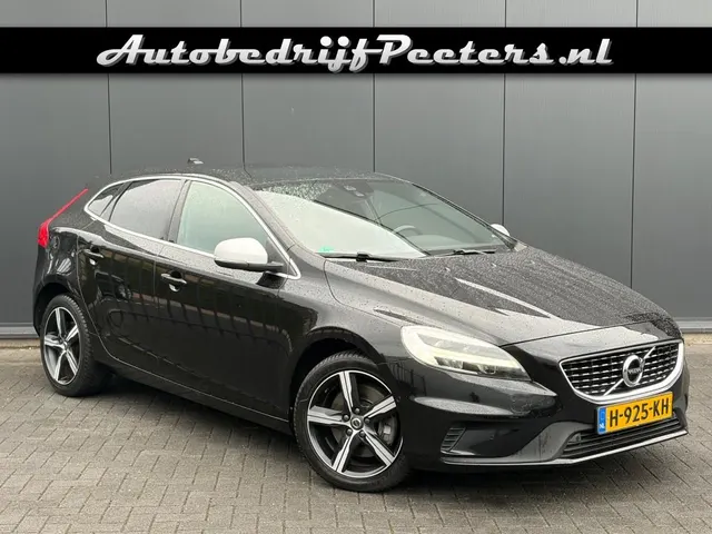 Volvo V40 1.5 T3 R-Design 2020