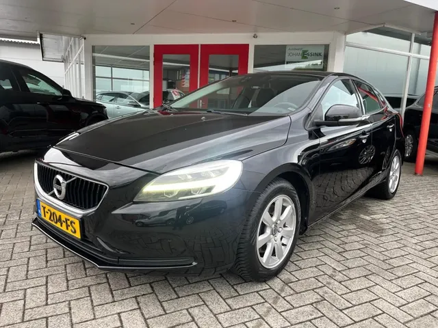 Volvo V40 2.0 T2 122 Pk 2017