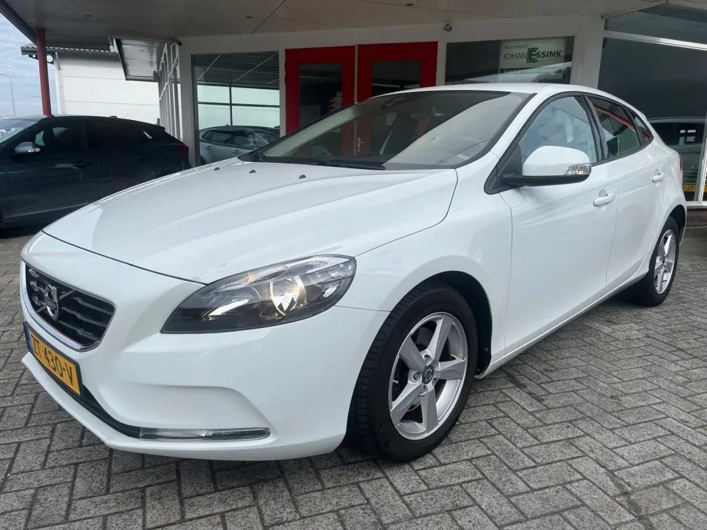 Volvo V40 1.6 T2 120 Pk Bluetooth 2014