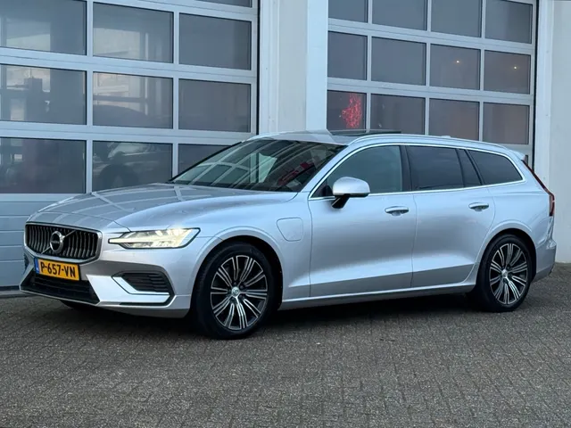 Volvo V60 2.0 T8 Twin Engine Inscription 2019