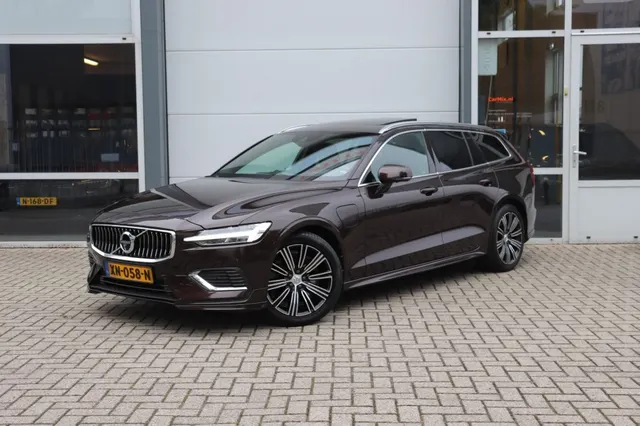 Volvo V60 2.0 T8 Twin Engine AWD Inscription (391PK) 2019