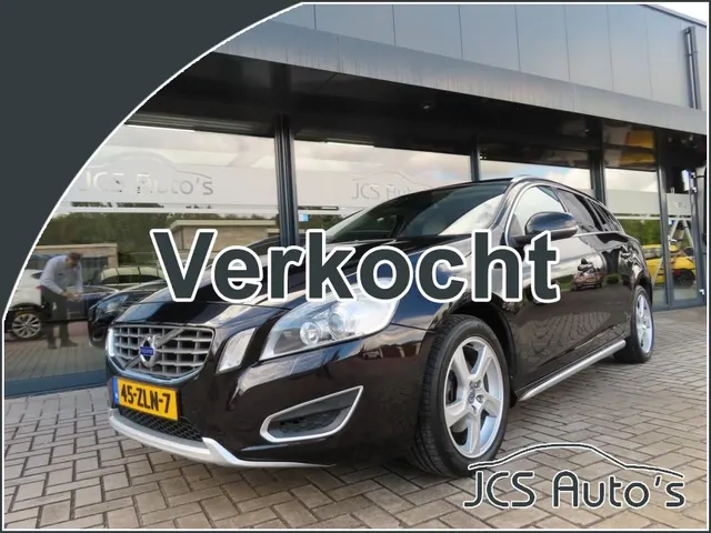 Volvo V60 1.6 T4 Summum Aut. 180 Pk Ecc 2013