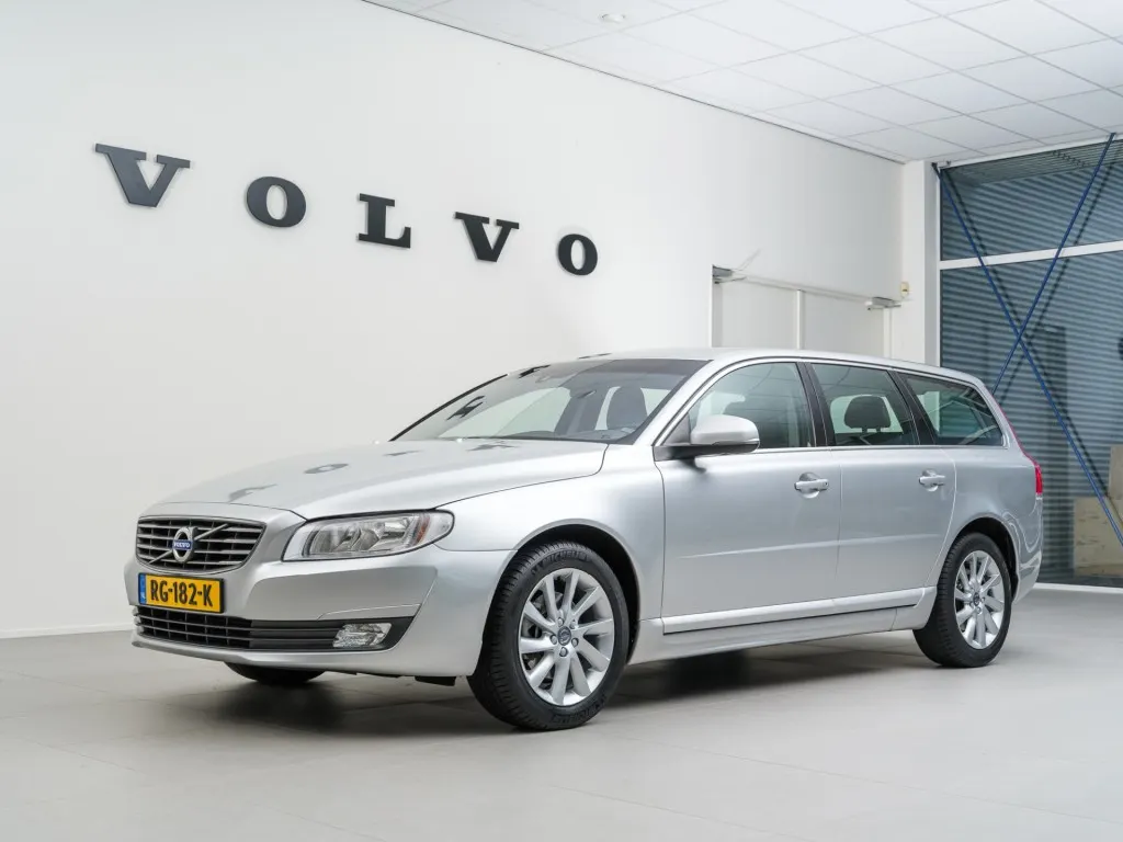 Volvo V70 T5 Dynamic Edition 2016