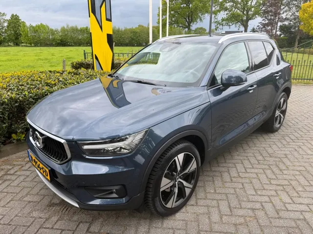 Volvo XC40 1.5 T3 Momentum Pro 2021