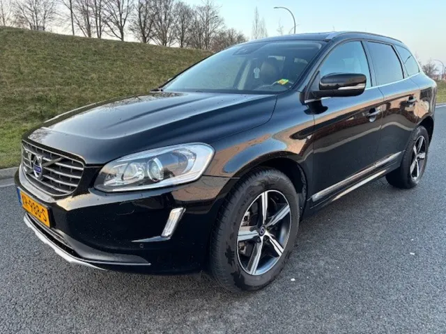 Volvo XC60 2.0 T5 Fwd Oc. Race 2015