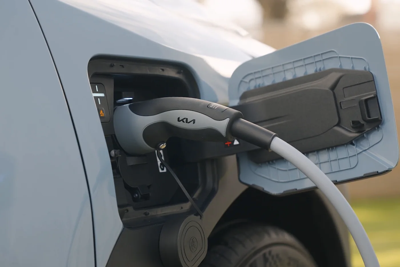 Kia EV3 aan de snellader