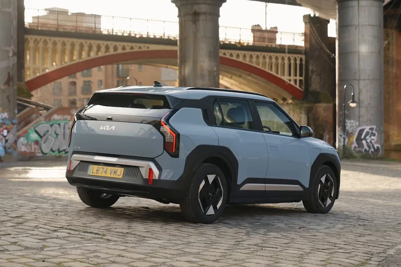 Kia EV3 Long Range review: de EV die op geen enkel spreadsheet-vakje verliest